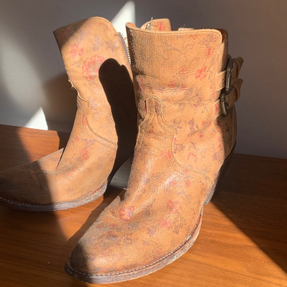 Lucchese Tan Floral Leather Ankle Booties with Side Buckles